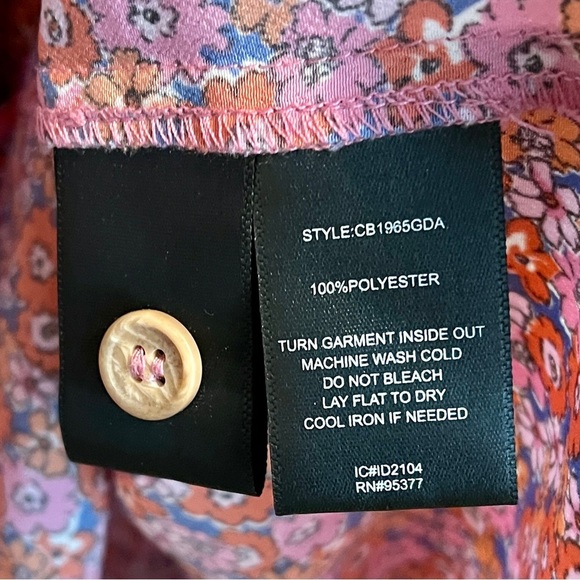 Sanctuary It’s A Must Smocked Puff Sleeve Blouse Pink Meadow Ditsy Floral Large - Picture 7 of 7